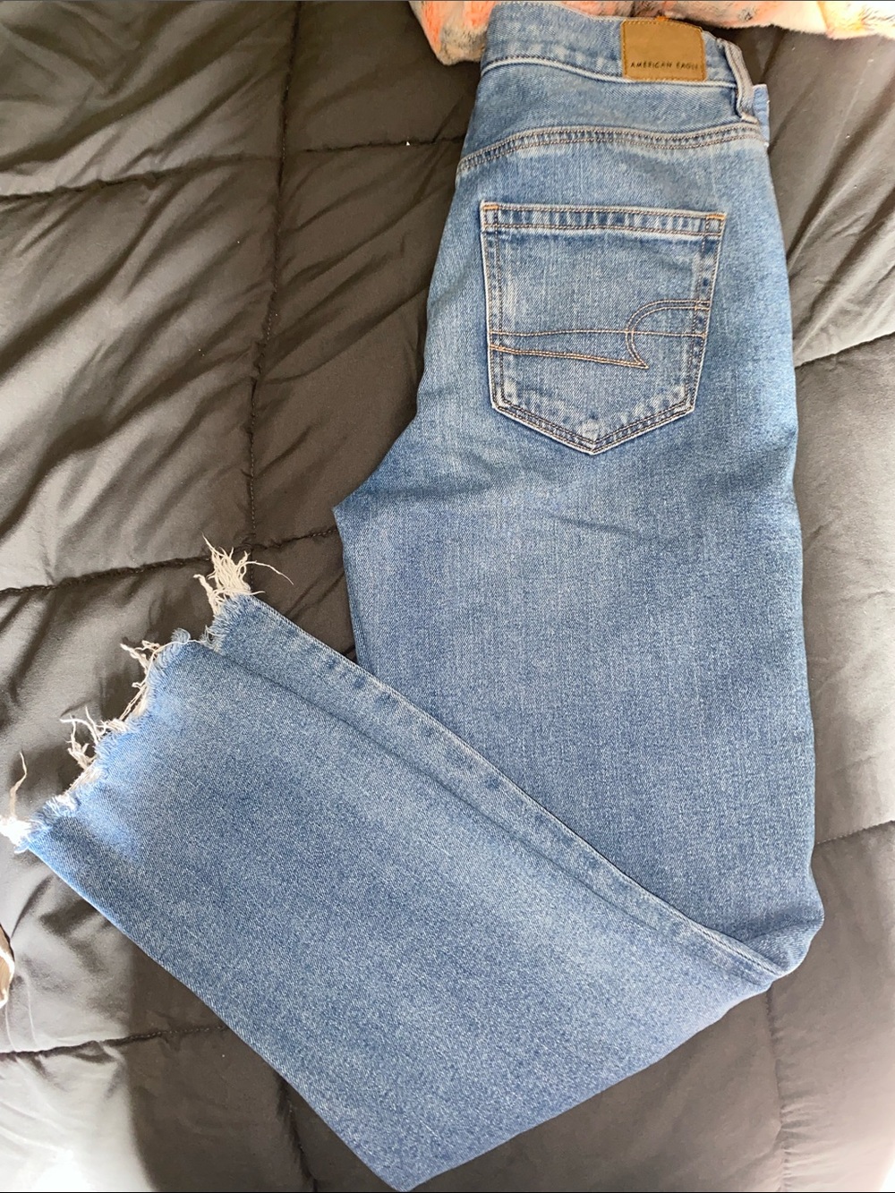 American Eagle Mom Jean